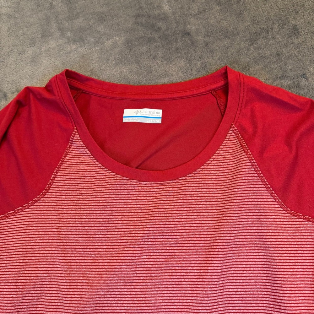 Columbia Omni-Wick Red Striped Long Sleeve Active Top Thumbholes Womens XXL